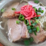 Okinawa Soba Gettou - お肉3つ