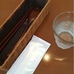 スープ喫茶 bibi - 2012.5.31　おしぼり有り・紙