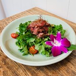 Tahichi - 信州牛のパクチーサラダ