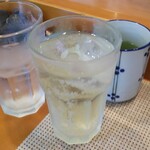 玄海鮨 - お冷  ノンアル・シャルドネ  お茶