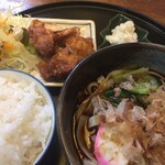 Mendokoro Ippachi - きしめん定食（とり唐揚げ４個）