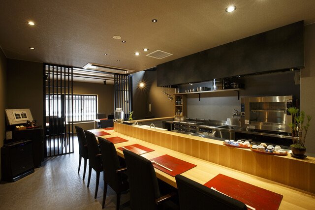 Hitsujiya Yojiro 中央市場店（金沢） - Retty（レッティ）