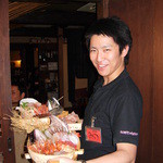 海だより - 豪華船盛に変更。副店長のみっつさんです（掲載了承済）