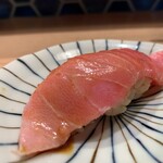 Sugoi Niboshi Ra-Men No Ge Sushi Tsuri Kin - 赤酢握り 本マグロ 中トロ