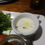 タケル クインディチ - じゃがいもの冷製ポタージュ