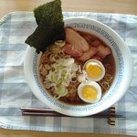 田中屋製麺所 - ラーメンを調理