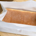 セントル ザ・ベーカリー - 角食パン(972円)