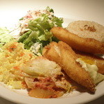 マザーエスタ - カラスガレイのフリット　柚子のクリームチーズソース