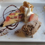 マザーエスタ - 2012年2月の日曜日のデザート　イチゴケーキと牛蒡とチョコのアイス