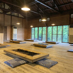 ろばたやき山ろく - オープン同時、その後すぐ満席