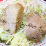 ラーメン二郎 千葉店 - 豚