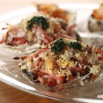 5. Grilled Oyster with bacon and original BBQ sauce (2p)