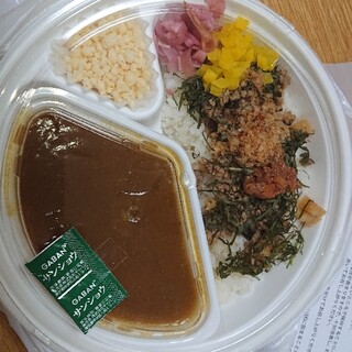弁当『平日昼だけ』カレーだけ_0