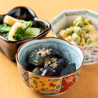 Our signature taste! Obanzai and Vegetable Dishes
