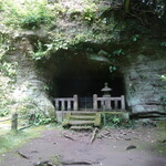 タケル クインディチ - 後醍醐天皇皇女・用堂女王のやぐら