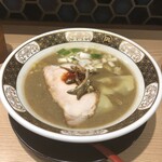 すごい煮干ラーメン 野毛 すし 釣りきん - 