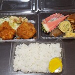 大樽 - 割子弁当　690円