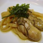 La Loggia - フェットチーネ牡蠣の魚醤ソース