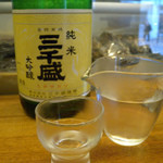 13210759 - 魚には日本酒が合います