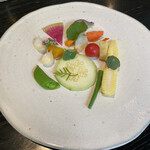 ラ・ボンヌターブル - 