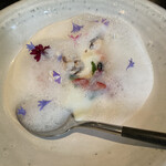 ラ・ボンヌターブル - 