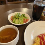 レストランピアノピアノ - サラダ、スープ、ドリンクまで付いて