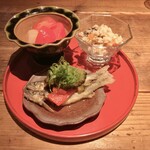 酒井商会 - 新生姜とフルーツトマトの甘酢漬け、稚鮎とゴーヤの南蛮漬け、おから