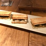 酒井商会 - 穴子サンド