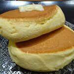 紅鶴 - 蜂蜜とバター・ホイップクリーム(S)トッピング