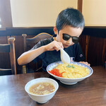 中国料理　紅蘭 - 天津飯と息子