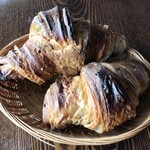 パン工房 ブランジェリーケン - ←このシリアルクロワッサン