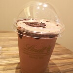 Lindt Chocolat Cafe Nagoya Lachic - ◆リンツアイスチョコレートドリンクモカダーク◆♪
      
      ★容器の内側のチョコレートも剥がしていただけます♪