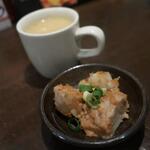 炭火焼酒亭ローリンストーン - おとおし