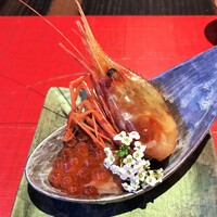4000 Chinese Restaurant - 牡丹海老