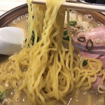 らーめん春友流 - 麺のアップです。（2020.6 byジプシーくん）