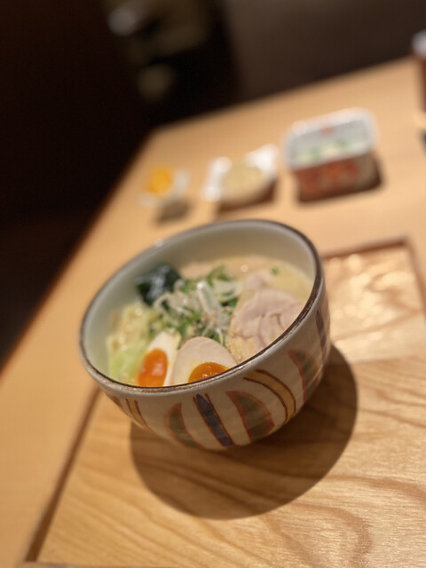 水炊き若どり 丸の内 大手町 居酒屋 食べログ