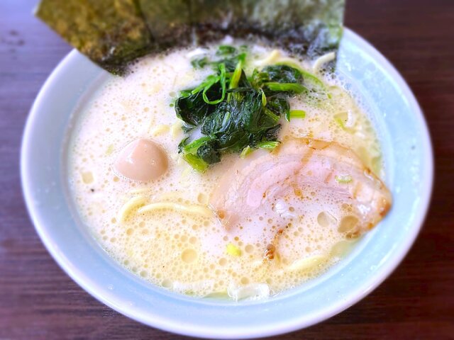 横浜家系ラーメン 魂心家 御茶ノ水店 コンシンヤ 御茶ノ水 ラーメン 食べログ