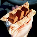 Sweet's home* - 生チョコシフォンサンド 生クリームにもチョコ入ってます