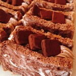 Sweet's home* - 公式SNSより 生チョコシフォンサンド 圧巻！