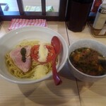 拉麺大公 - トマトとバジルの塩つけ麺