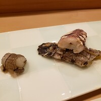 鮨 やすみつ - 