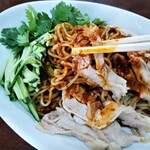 本場の棒棒鶏が香る！