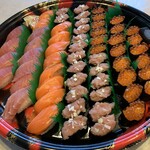 くっちゃうぞ - いくら/ねぎとろ/まぐろ/サーモン