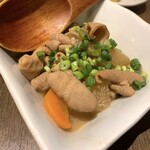 すし居酒屋 まんげつ - モツ煮込み