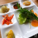 野菜が主役の古民家レストラン 花果菜 - 色んなお野菜をチョコチョコと(^^)
