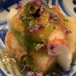 旬菜懐石拓 - 地元車エビの旨出汁ジュレ海ブドウのせ