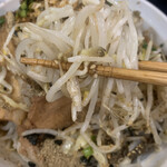 自家製太麺 ドカ盛 マッチョ - 