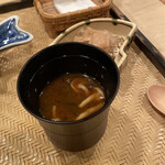 鮨　仙八 - 赤出汁