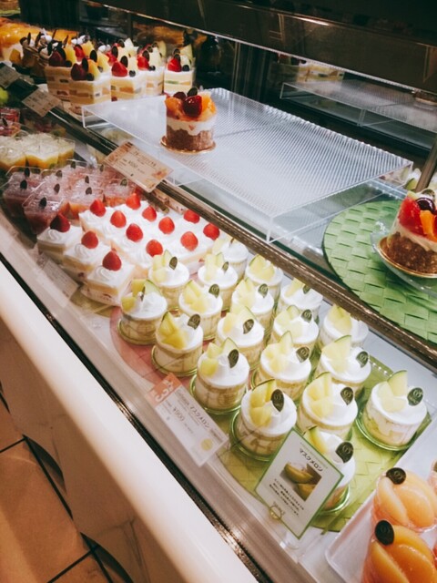 新宿高野 池袋西武店 池袋 ケーキ 食べログ