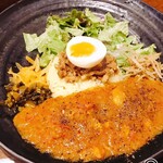 SPICY CURRY 魯珈 - 